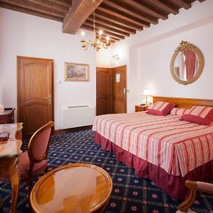 1er Cru Double Room
